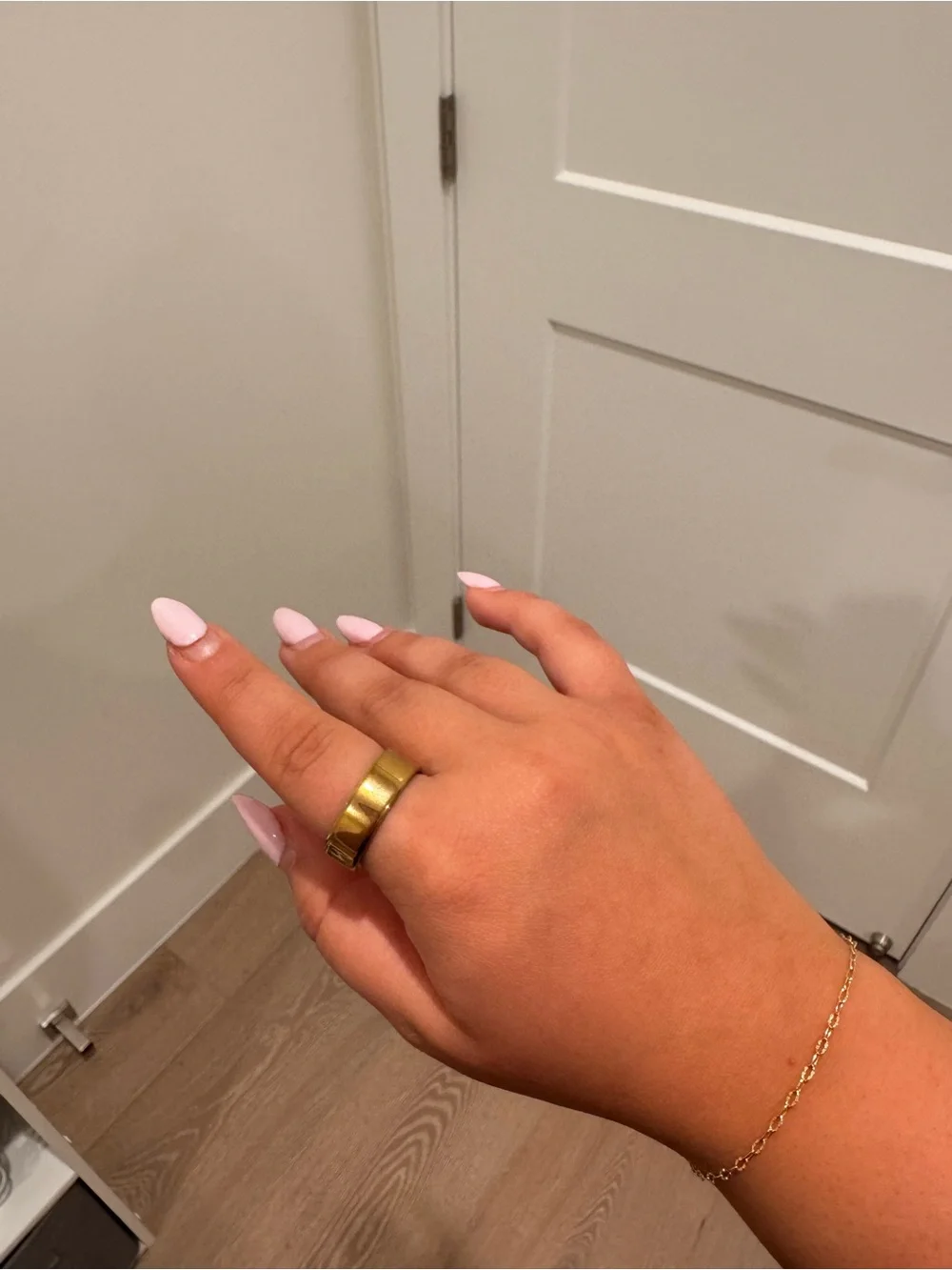 Oura Ring 4 - Gold (Size 11)